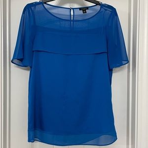ANNE TAYLOR blue short sleeved shirt